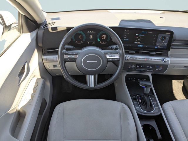 Used 2024 Hyundai Kona SEL image 15