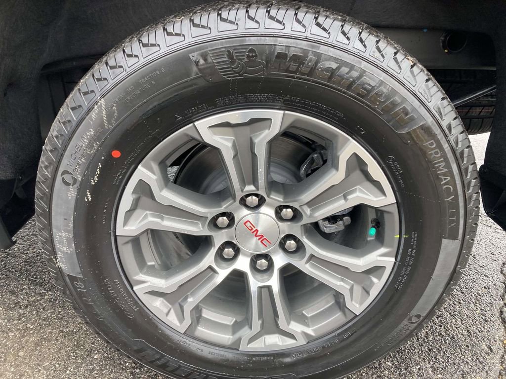 New 2026 GMC Sierra 1500 SLE w/ Preferred Package image 10