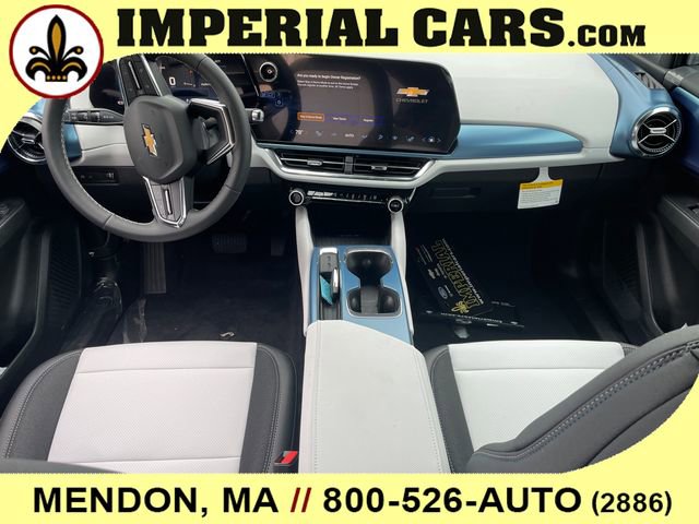 New 2026 Chevrolet Equinox EV LT image 18