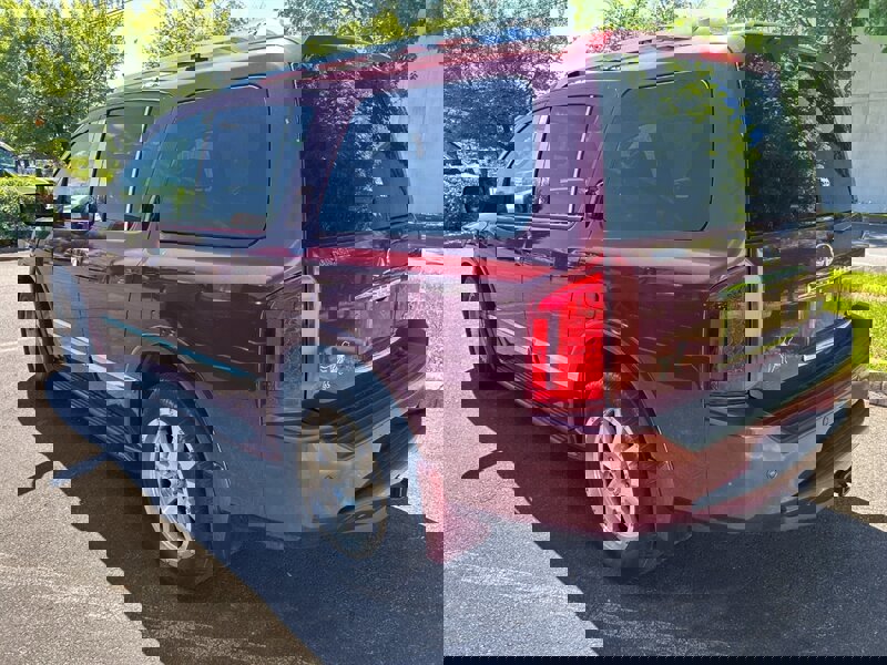 Used 2010 INFINITI QX56 4WD image 5