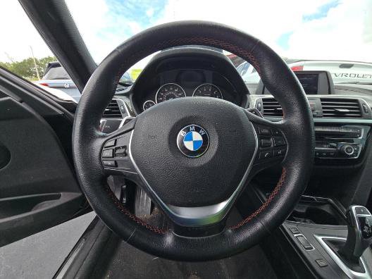 Used 2018 BMW 330i Sedan RWD image 5