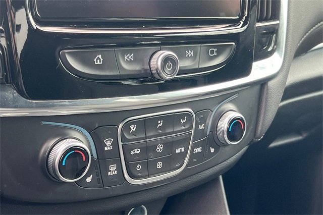 Used 2023 Chevrolet Traverse LT image 27