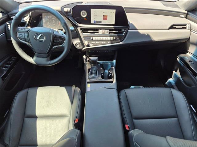 Certified 2025 Lexus ES 350 w/ Premium Package FWD image 18