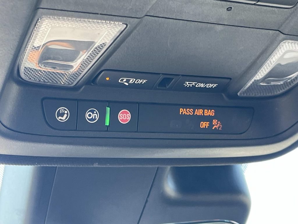 Used 2020 Cadillac XT4 Sport w/ Cold Weather Package FWD image 40