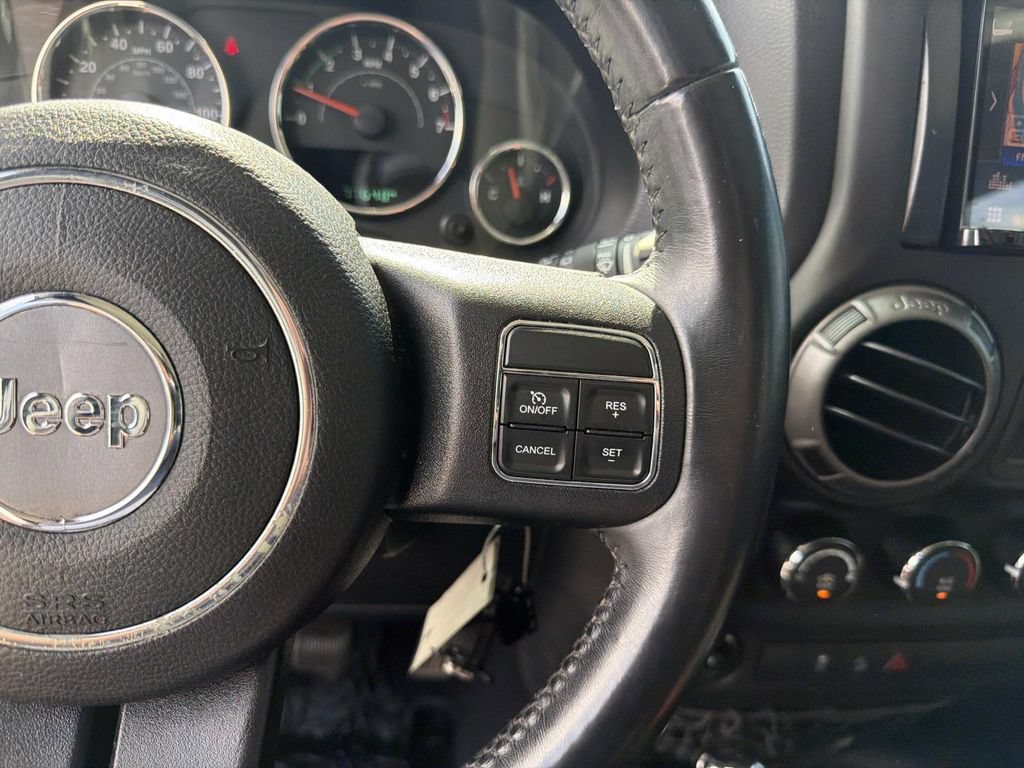 Used 2018 Jeep Wrangler Unlimited Sport S AWD/4WD image 24