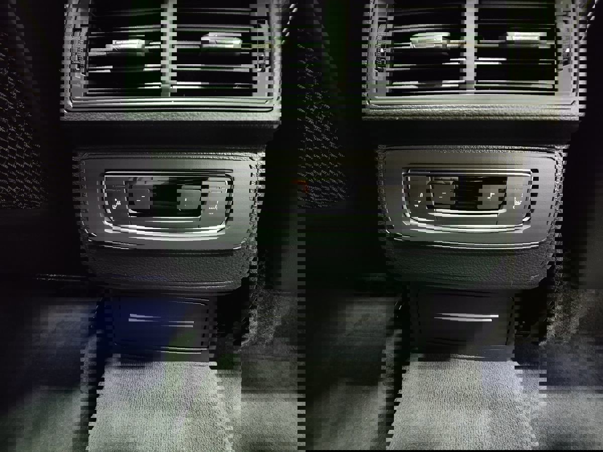 Used 2017 Audi Q7 3.0T Premium Plus image 16