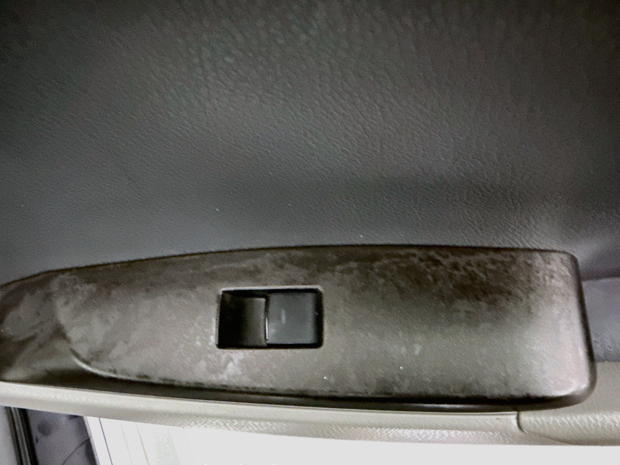 Used 2021 Toyota Camry LE FWD image 30