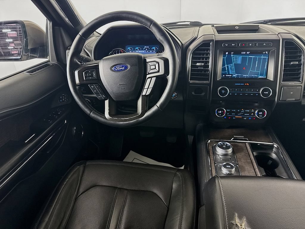 Used 2018 Ford Expedition Limited w/ Equipment Group 301A AWD/4WD image 26