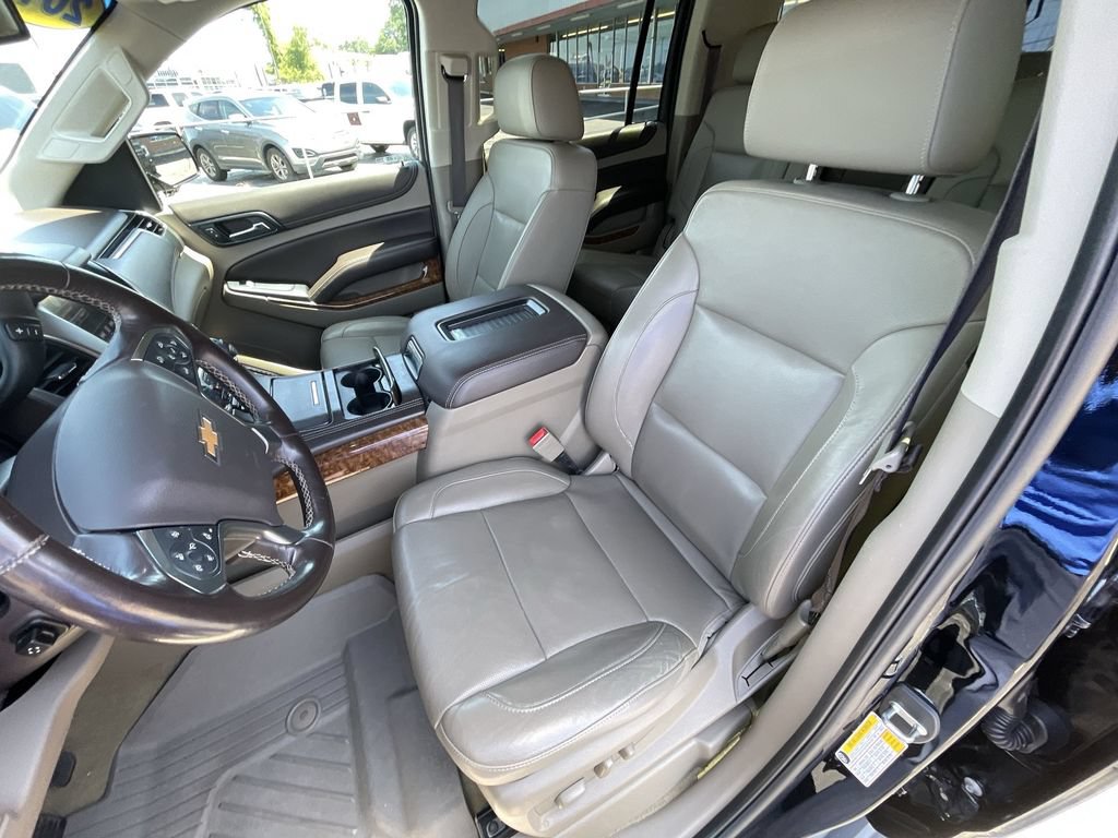 Used 2019 Chevrolet Suburban Premier RWD image 20
