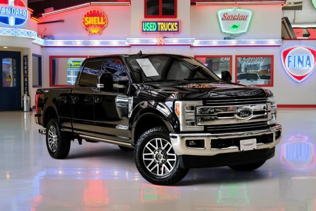 Used 2019 Ford F250 Lariat w/ Lariat Ultimate Package AWD/4WD image 1