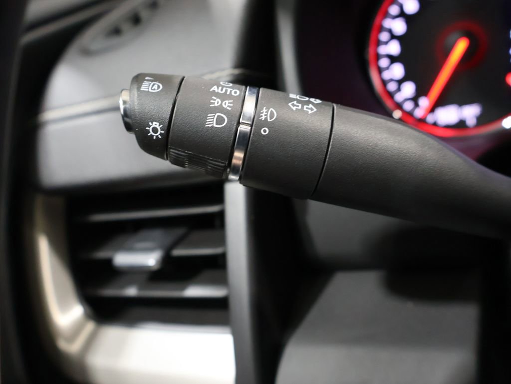 Used 2023 GMC Terrain Denali w/ LPO, Floor Liner Package image 33