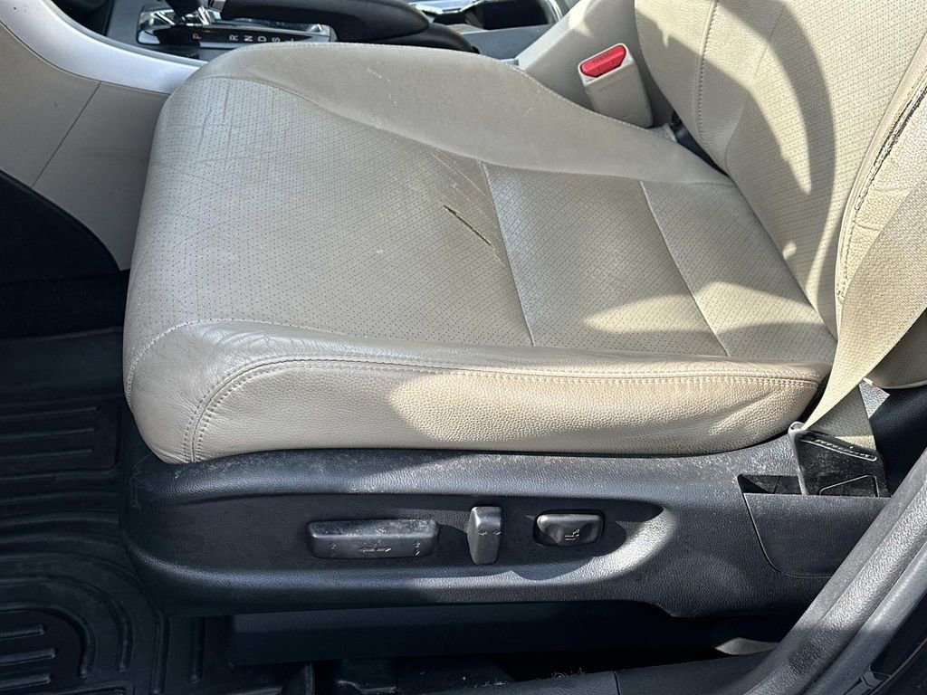 Used 2013 Honda Accord EX-L image 17
