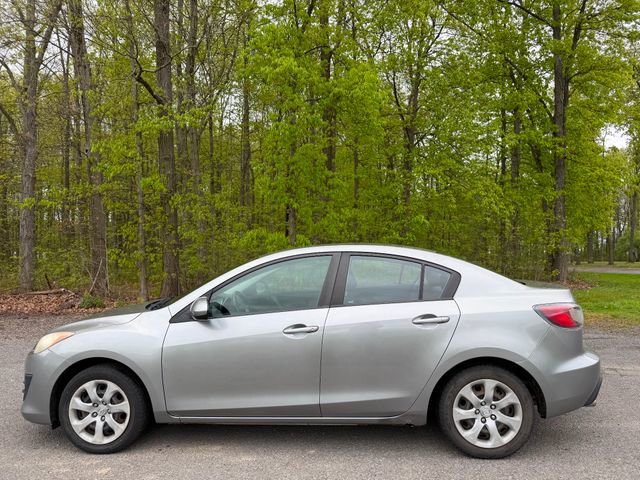 Used 2010 MAZDA MAZDA3 i Sport FWD image 2