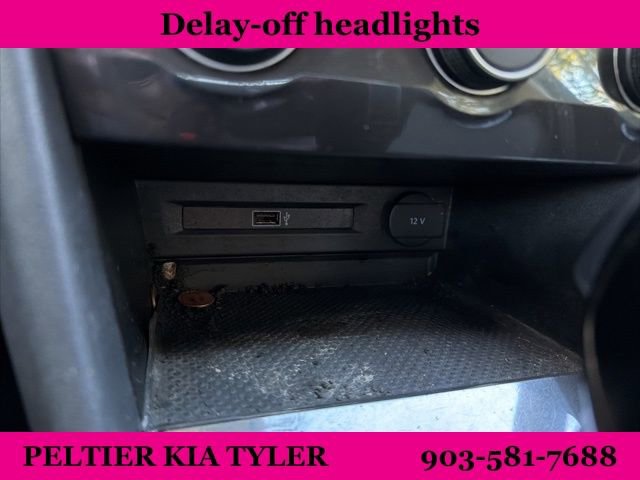 Used 2019 Volkswagen Tiguan S image 22