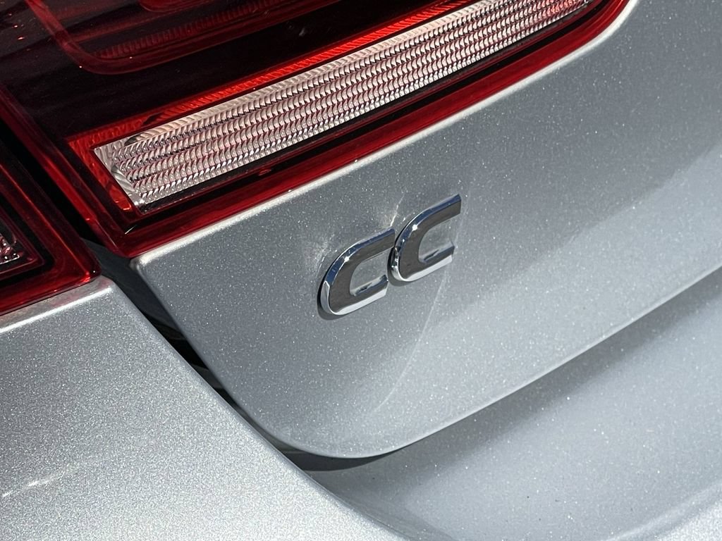 Used 2013 Volkswagen CC Sport FWD image 9