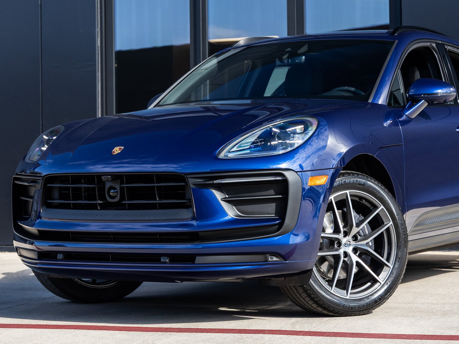 New 2026 Porsche Macan image 7