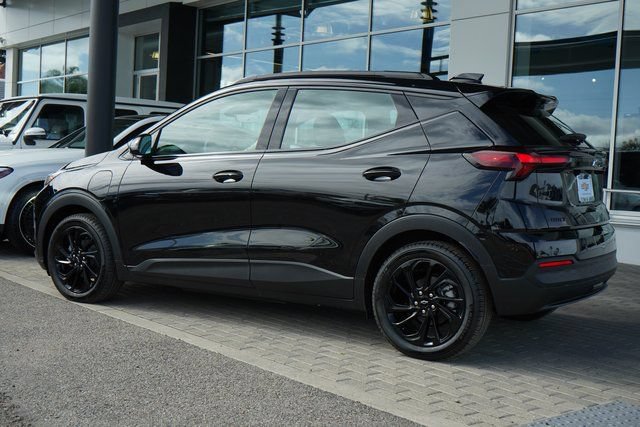 New 2027 Chevrolet Bolt RS w/ Technology Package FWD image 6