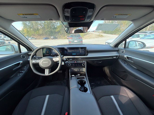 New 2026 Hyundai Sonata Blue FWD image 16