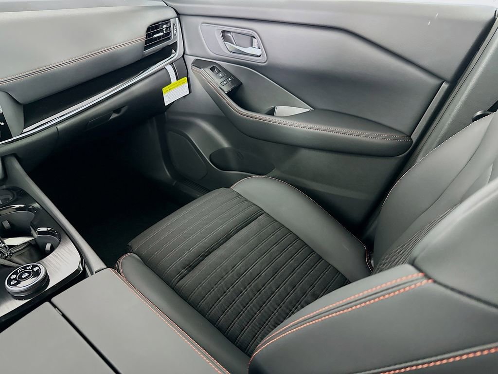 New 2026 Nissan Rogue SV image 30