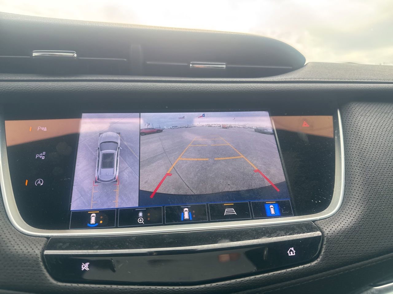 Used 2022 Cadillac XT5 Premium Luxury w/ Technology Package FWD image 45