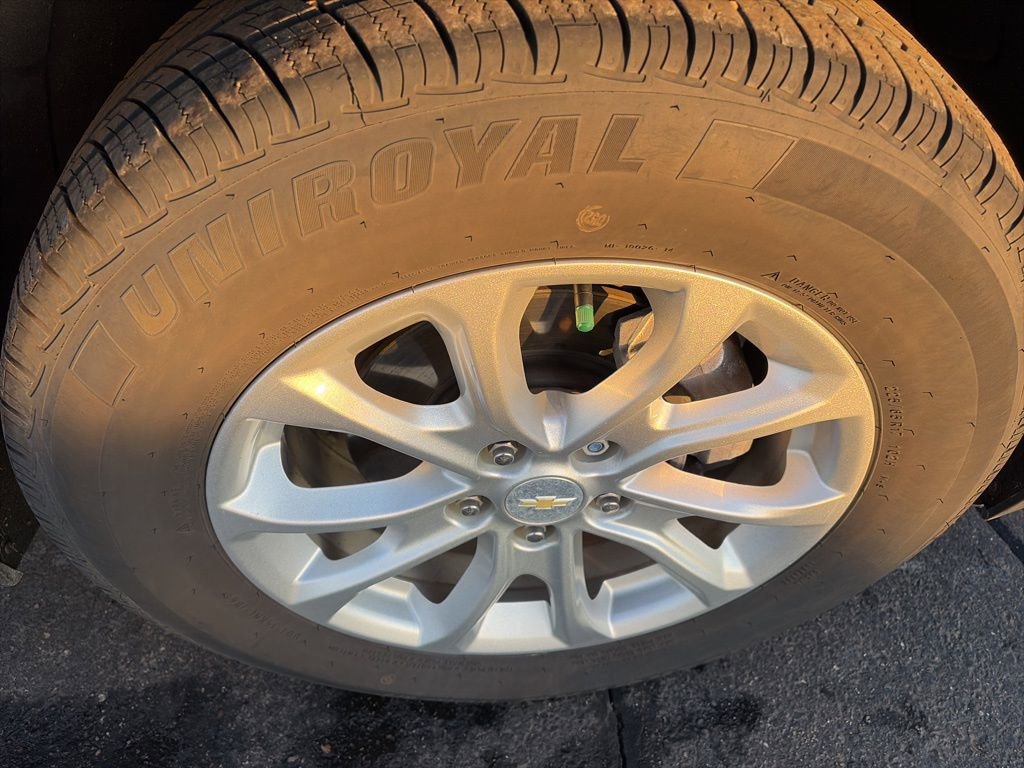 Certified 2018 Chevrolet Equinox LT image 9