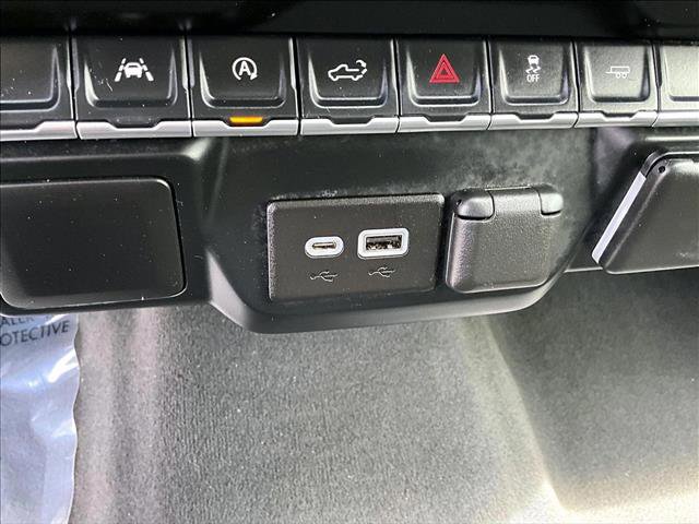 Used 2022 Chevrolet Silverado 1500 Custom RWD image 25