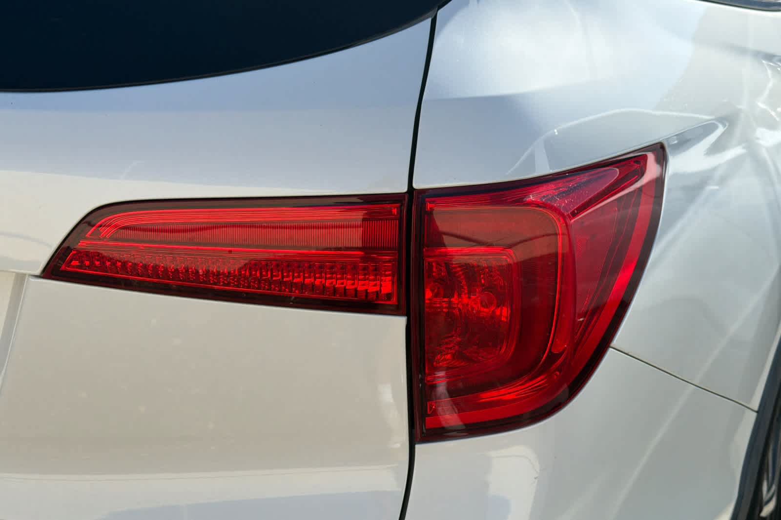 Used 2017 Honda Pilot EX-L image 17