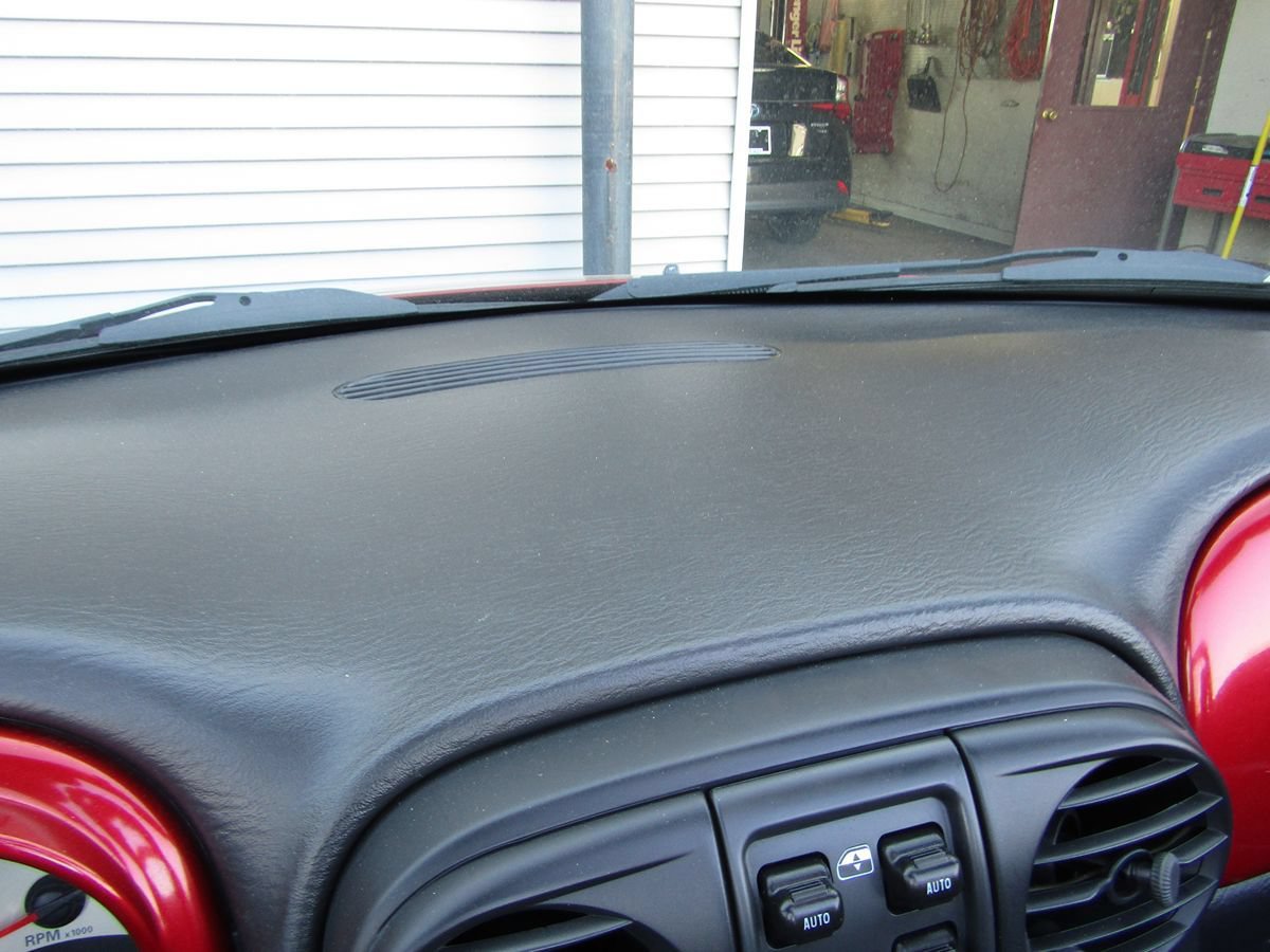 Used 2005 Chrysler PT Cruiser Touring FWD image 15