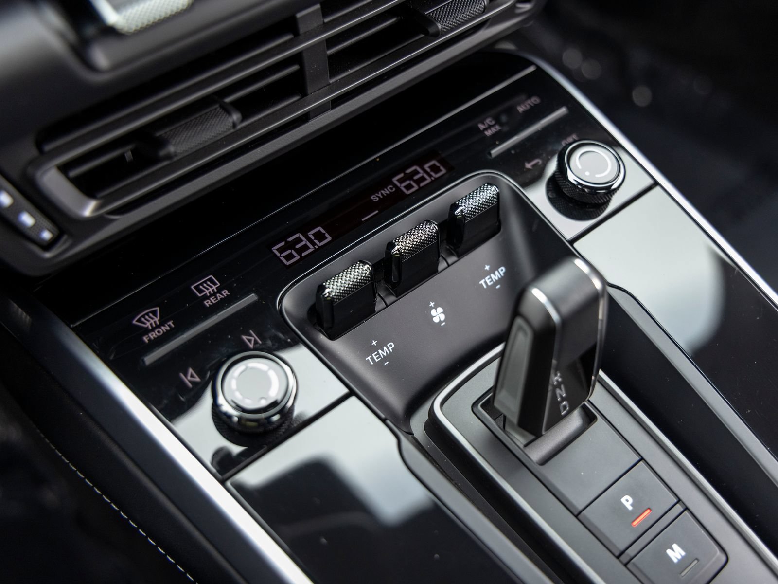 Certified 2025 Porsche 911 Turbo S AWD/4WD image 43