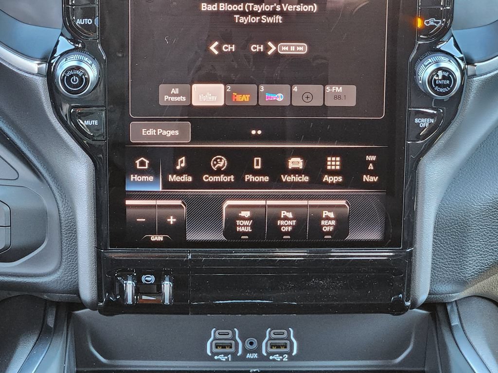 New 2026 RAM 2500 Laramie AWD/4WD image 20