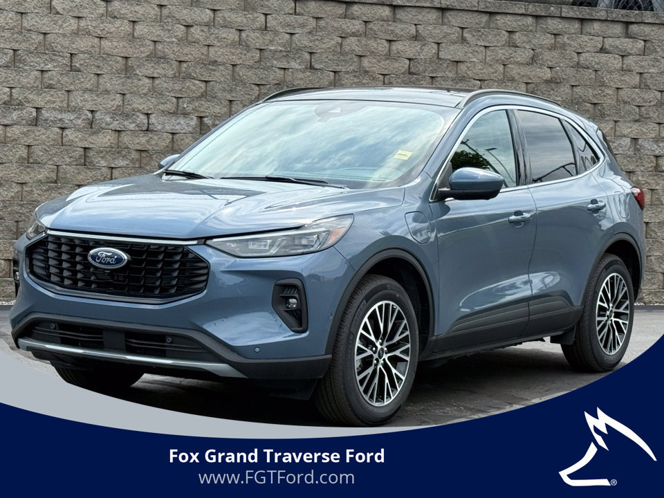 Used 2024 Ford Escape SE w/ PHEV Premium Package