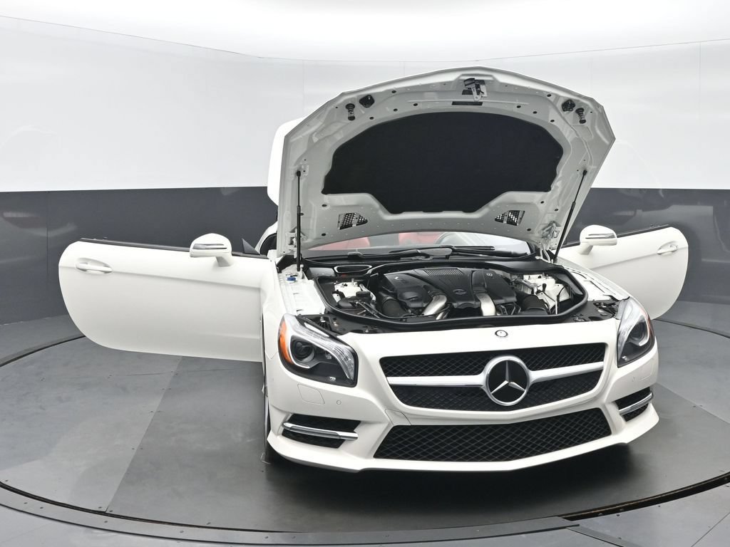 Used 2016 Mercedes-Benz SL 550 image 37