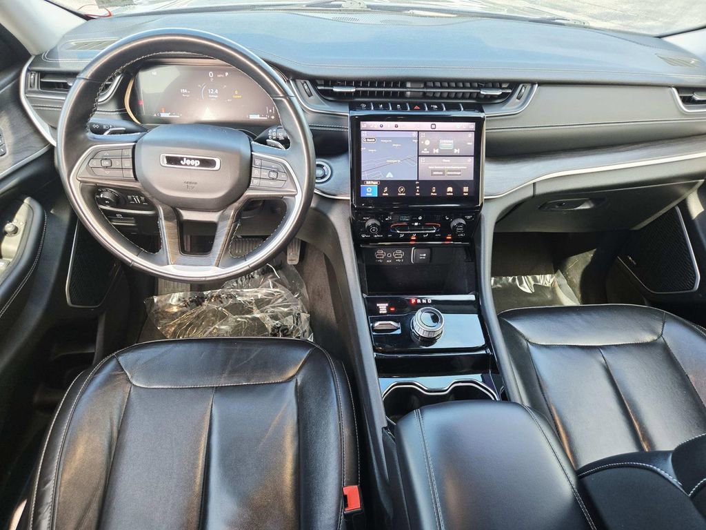 Used 2021 Jeep Grand Cherokee L Limited w/ Trailer Tow Group (B) image 10