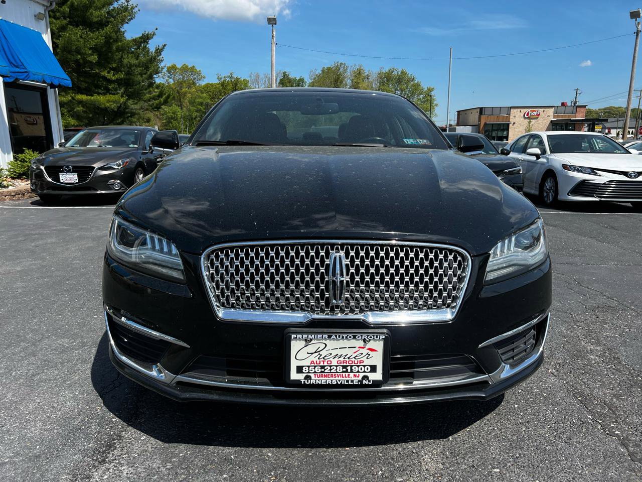 Used 2018 Lincoln MKZ Select w/ Select Plus Package AWD/4WD image 2