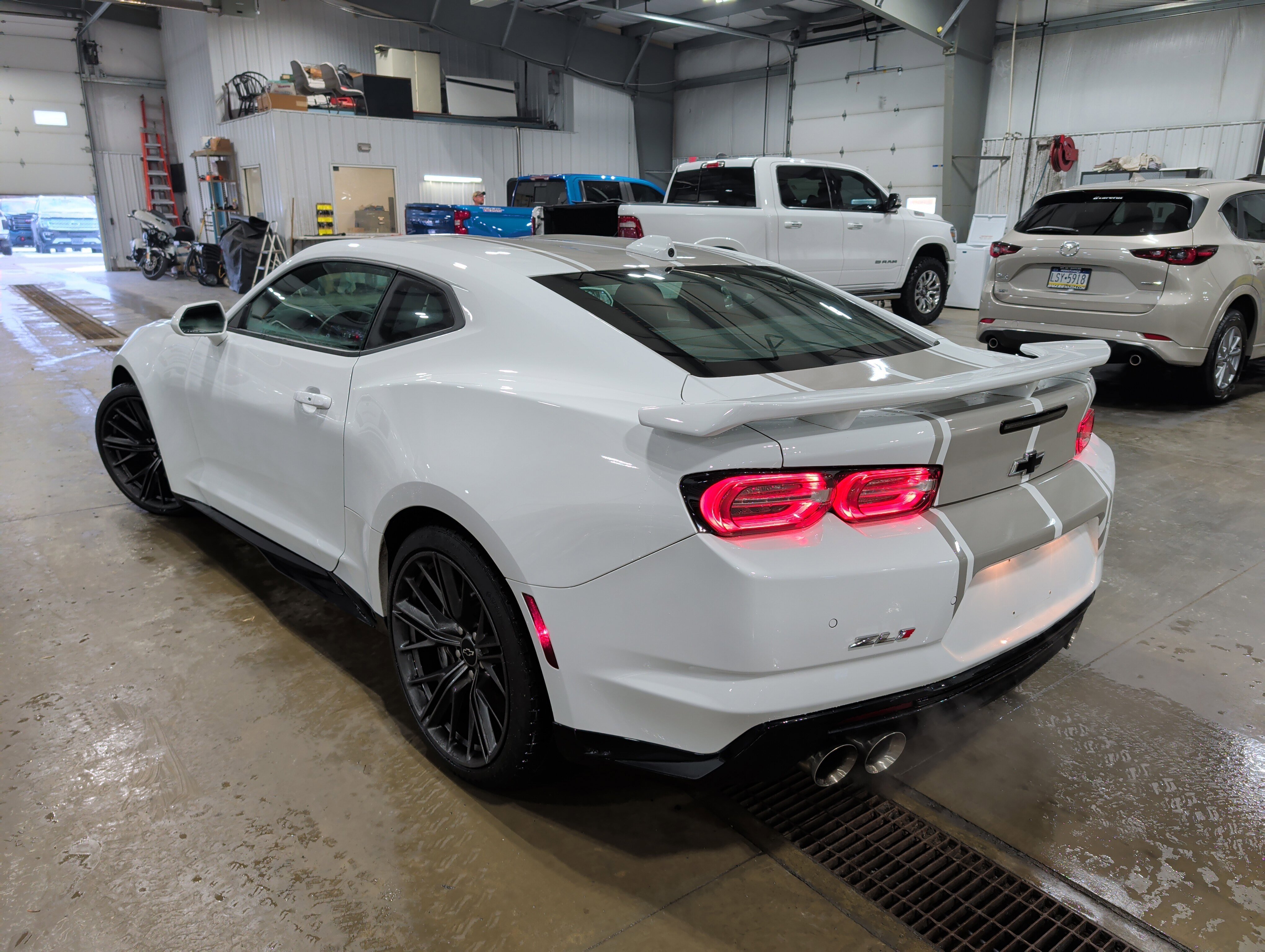 Used 2023 Chevrolet Camaro ZL1 RWD image 4