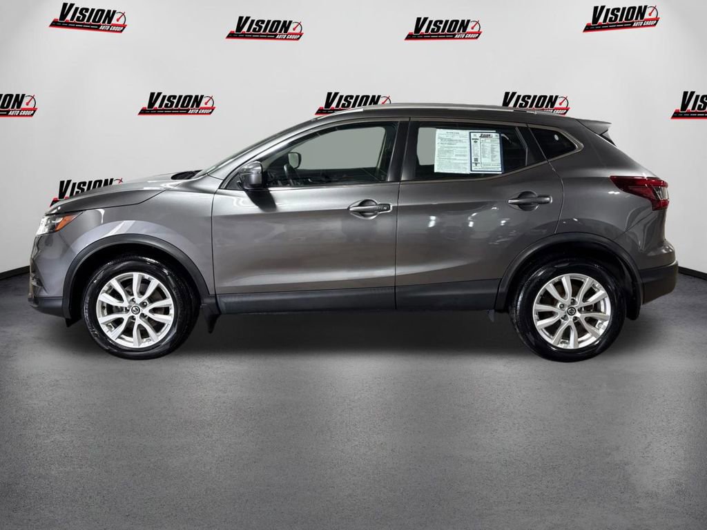Used 2020 Nissan Rogue Sport SV image 8