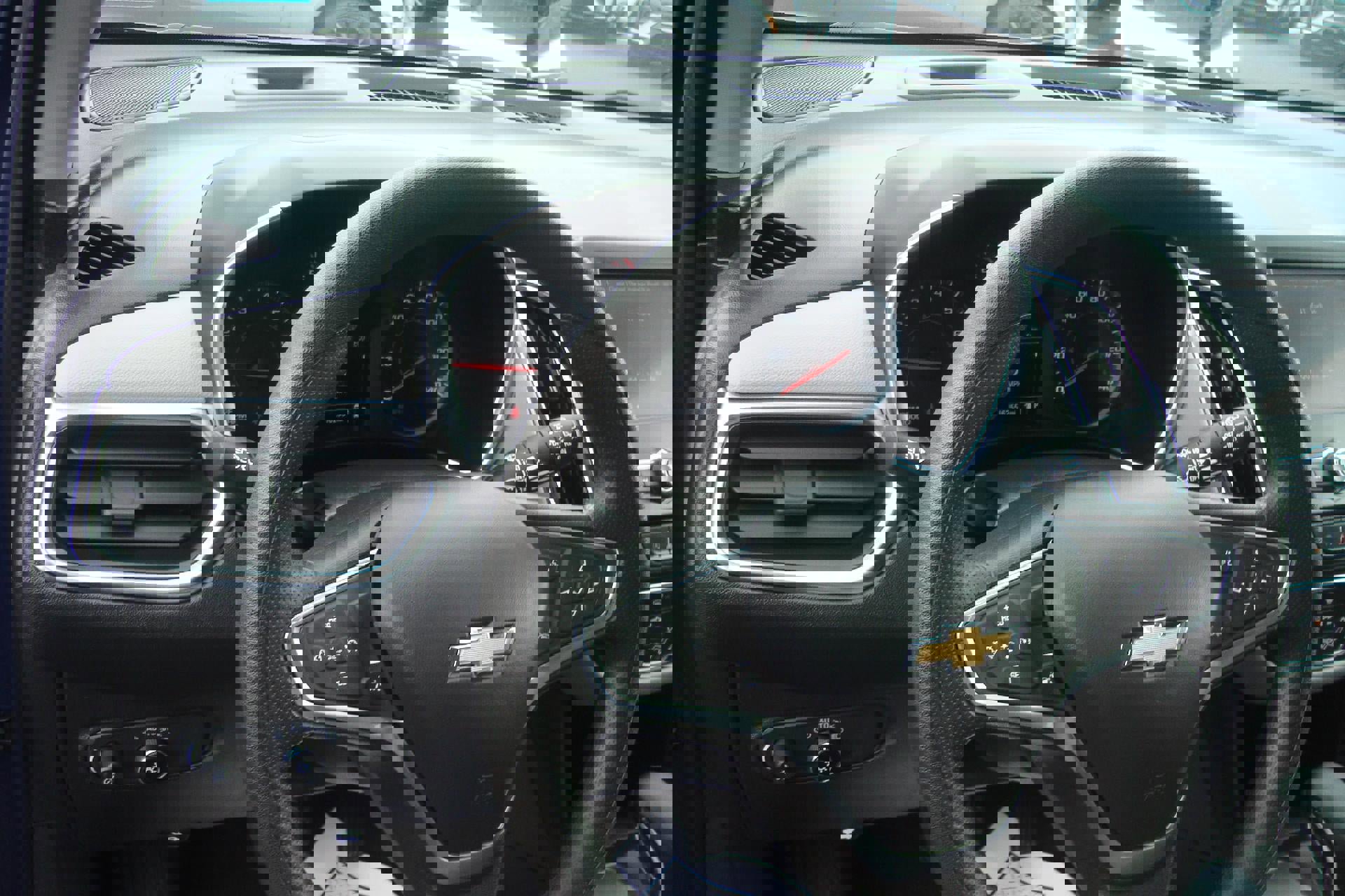 Certified 2023 Chevrolet Equinox LS image 9