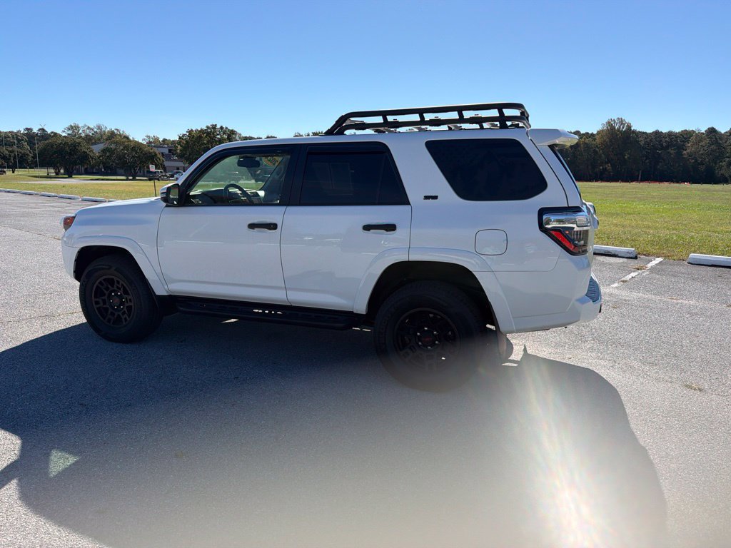 Used 2024 Toyota 4Runner SR5 Premium w/ Moonroof Package AWD/4WD image 5