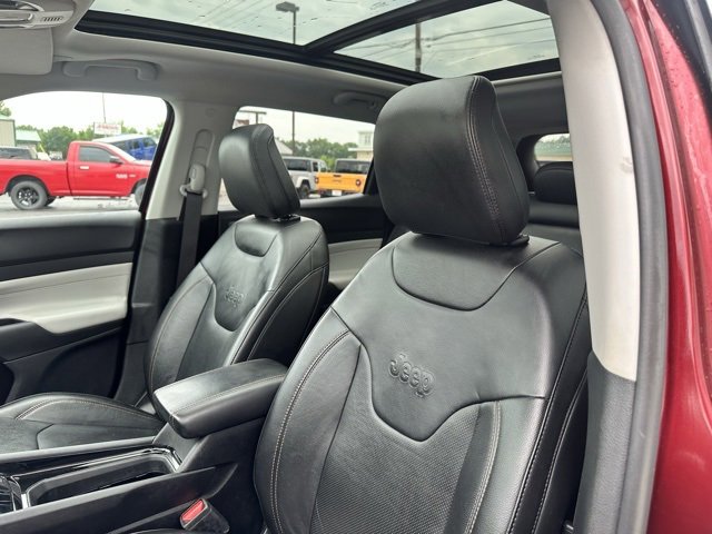 Used 2022 Jeep Compass Limited w/ Sun and Sound Group image 25