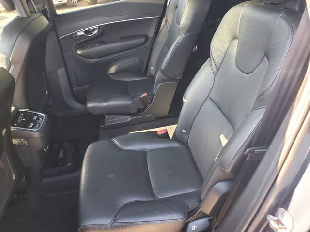Used 2020 Volvo XC90 T6 Momentum AWD/4WD image 34