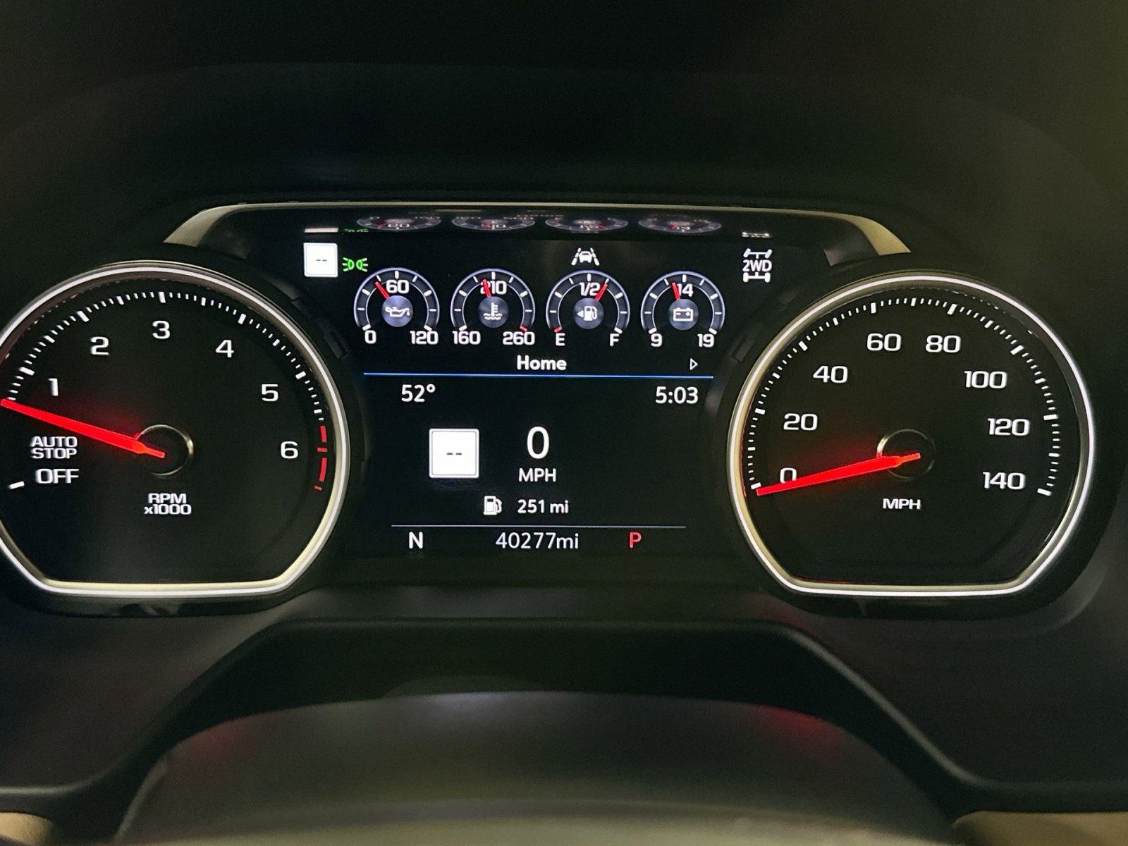 Used 2021 Chevrolet Tahoe Premier w/ Premium Package image 22