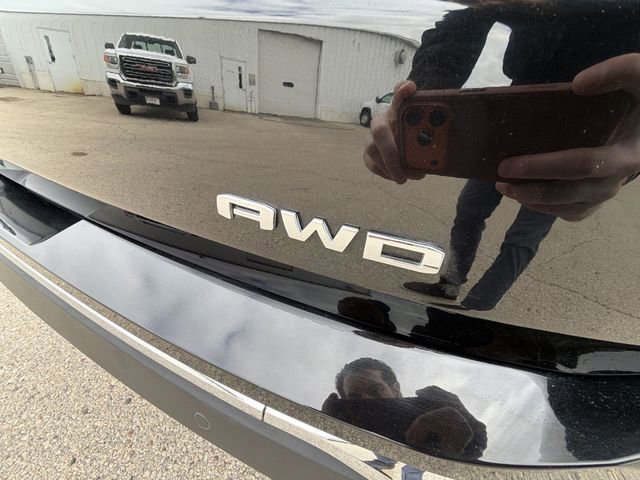 Used 2022 GMC Terrain SLT w/ Tech Package AWD/4WD image 34
