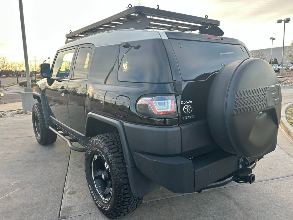 Used 2014 Toyota FJ Cruiser 4WD w/ Upgrade Package image 6