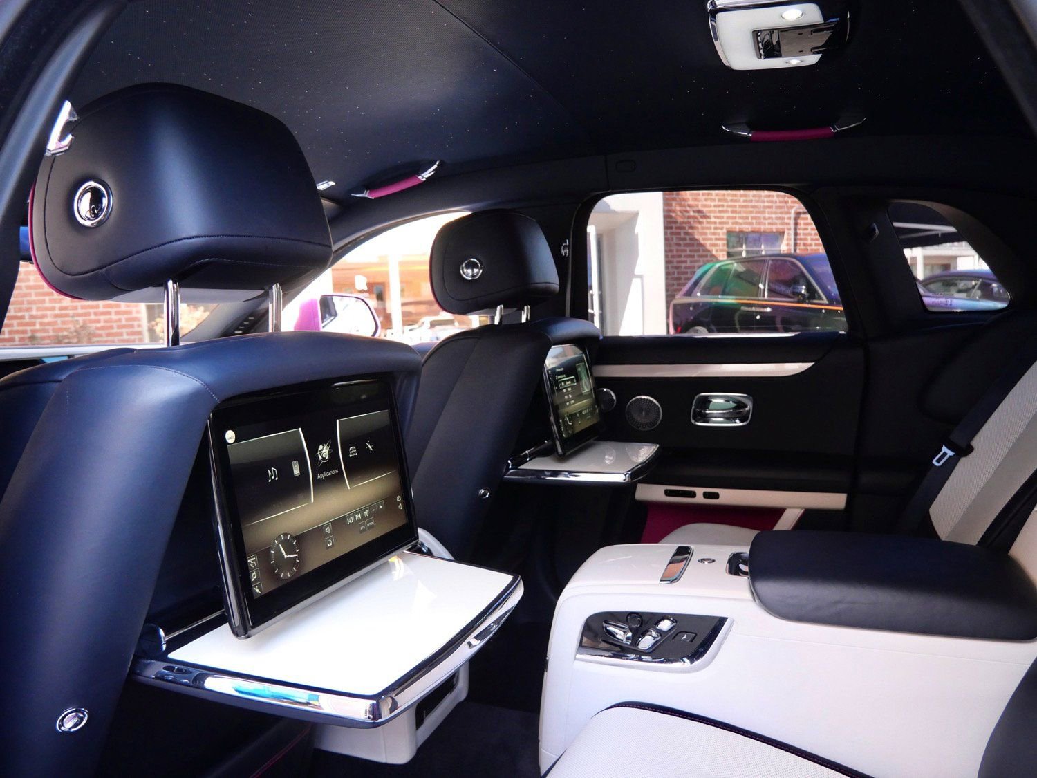 Used 2021 Rolls-Royce Ghost image 30