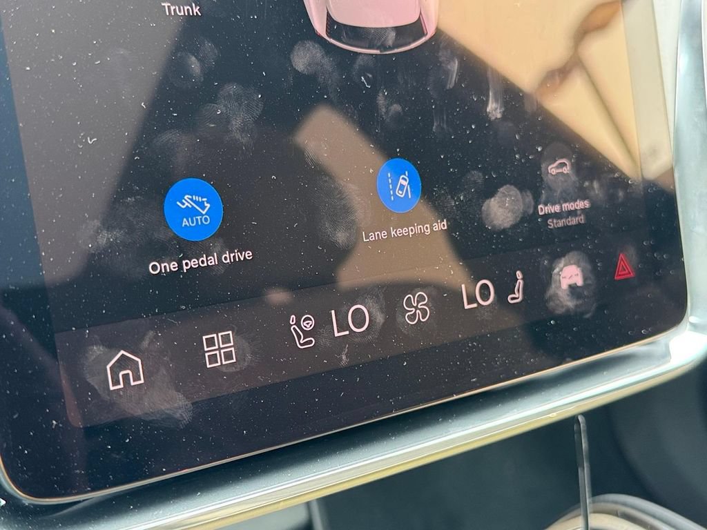 New 2025 Volvo EX90 Plus AWD/4WD image 20