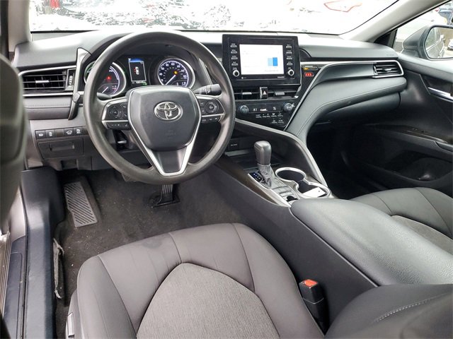 Used 2021 Toyota Camry LE image 10