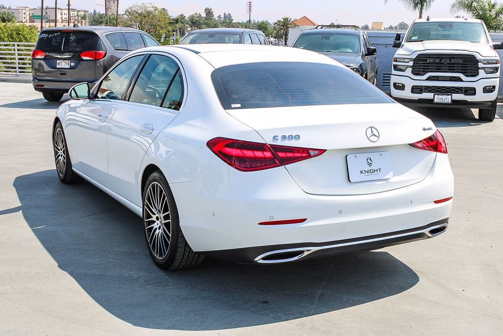 Used 2025 Mercedes-Benz C 300 4MATIC Sedan image 7