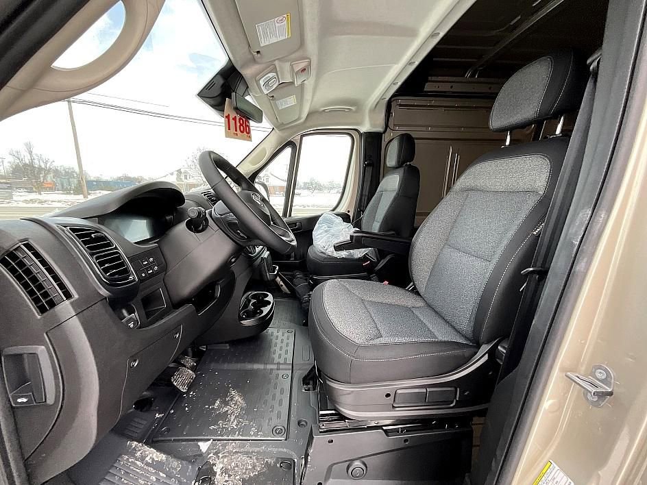 New 2026 RAM ProMaster 2500 w/ Premium Convenience Group image 15