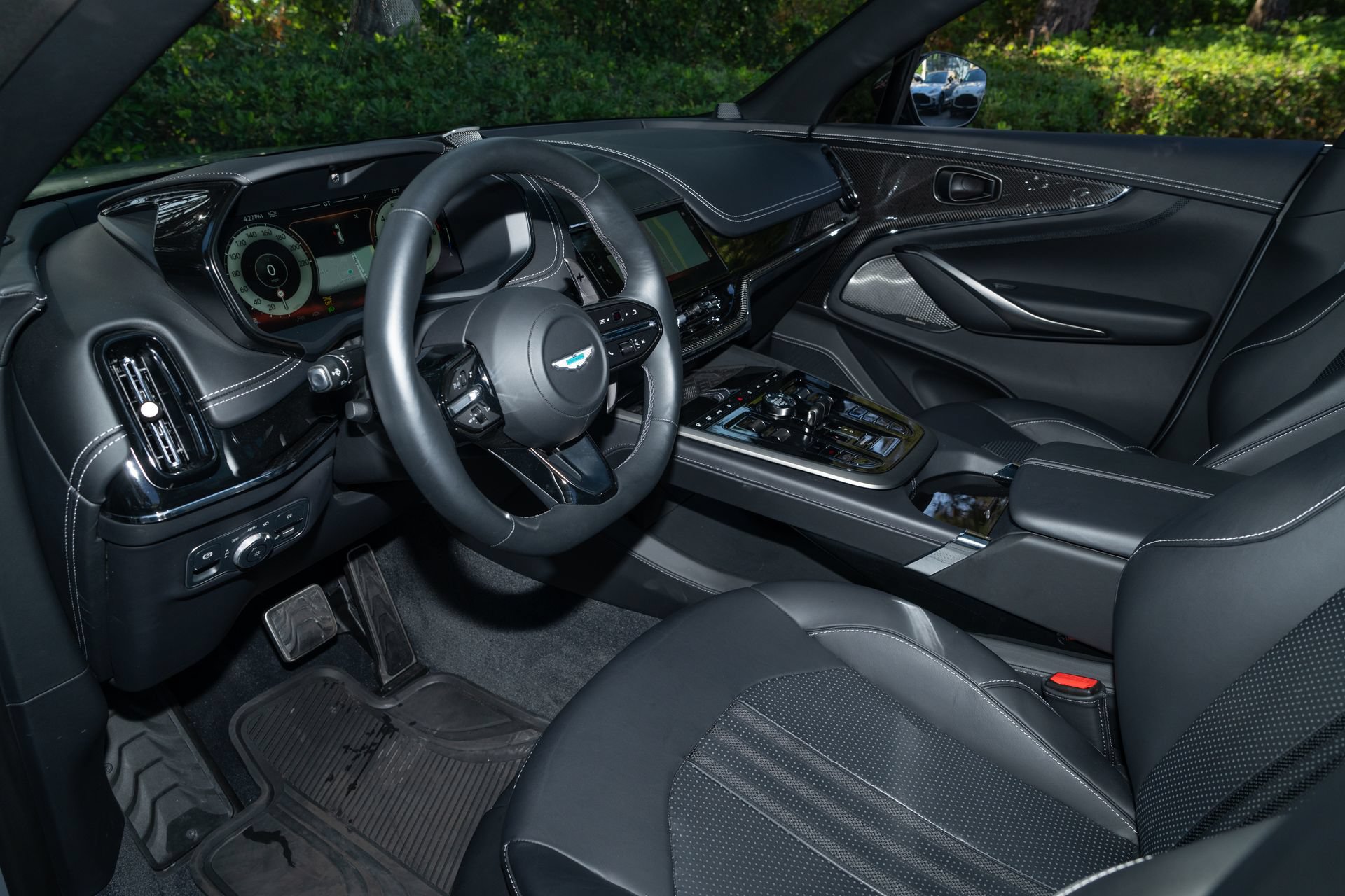 Used 2025 Aston Martin DBX 707 AWD/4WD image 13