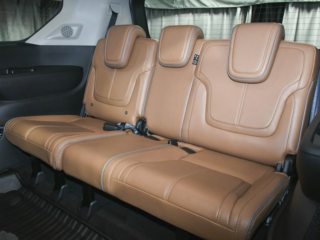 Used 2025 INFINITI QX80 Sensory image 62